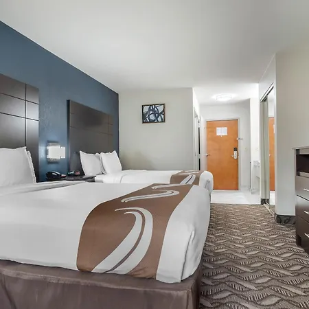 Quality Suites Baton Rouge East - Denham Springs Extérieur photo