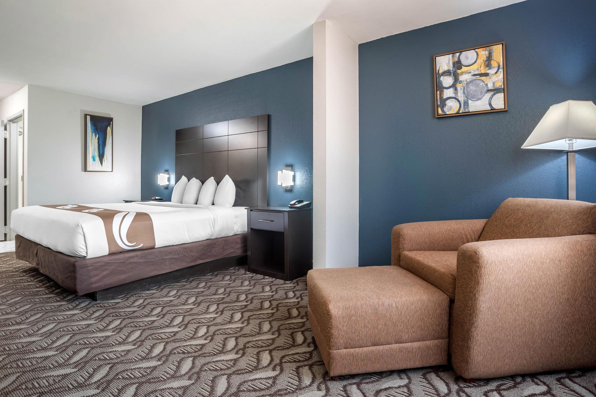 Quality East - Denham Springs Hotel 2*