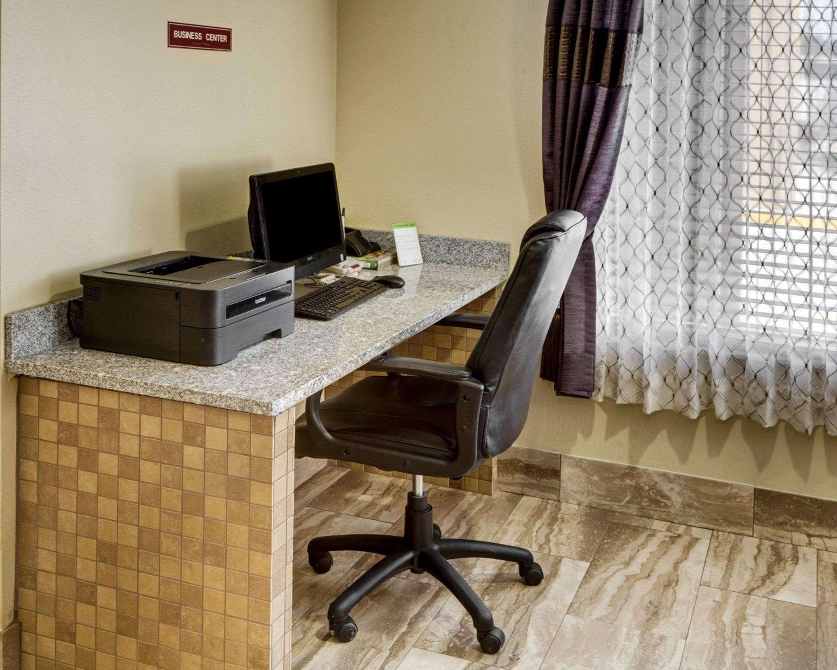 Hotel Quality Baton Rouge East -
